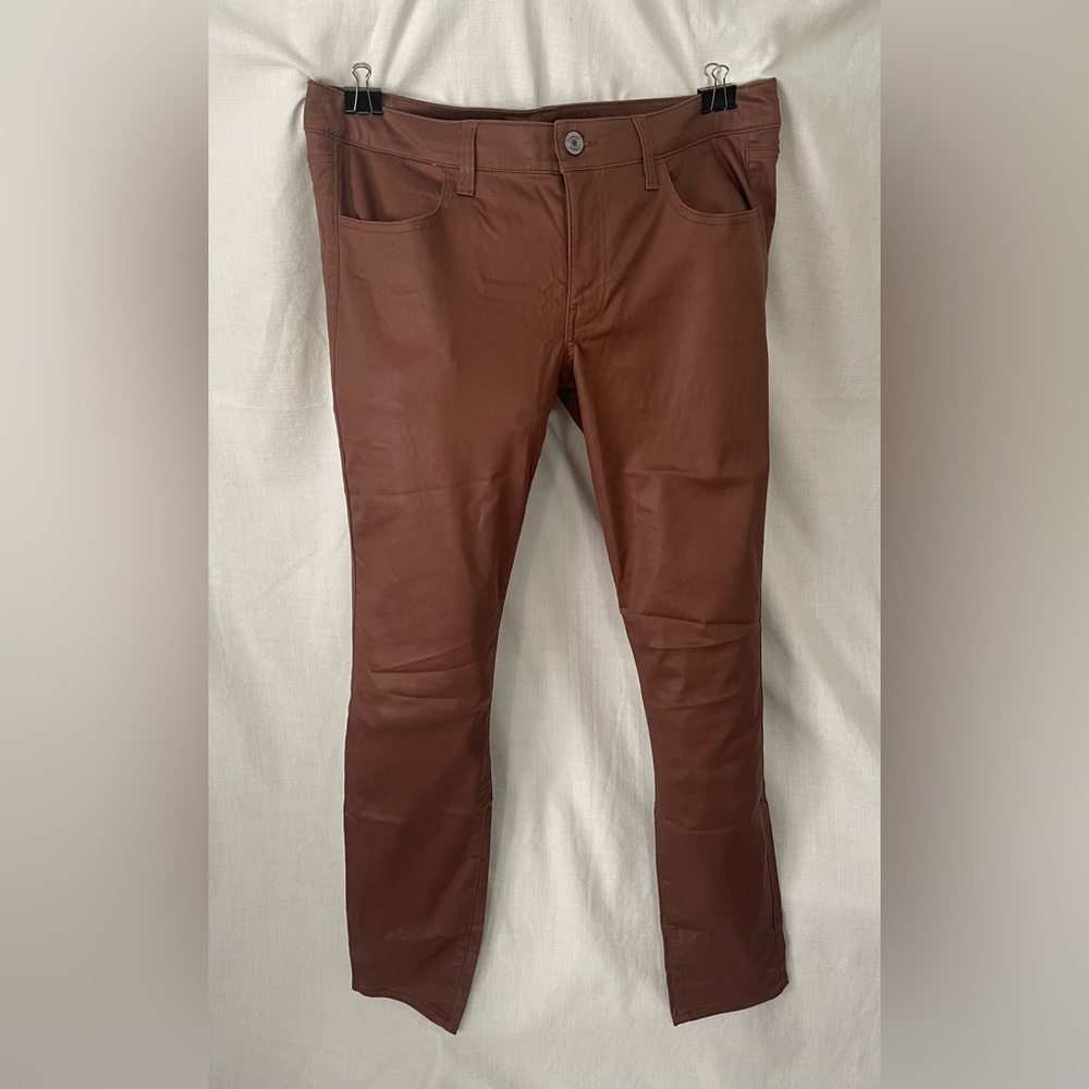 2/$22 AMERICAN EAGLE…. Brown Polished Cotton Women’s Skinny Jeans Size 12 NWT